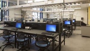 University of Washington, Discovery Hall, computer lab